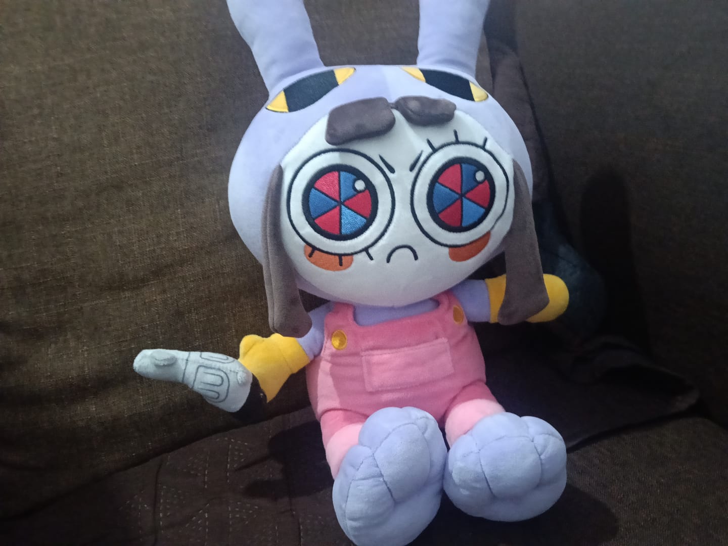 Customer photo review of Jax-Suit Pomni Plush