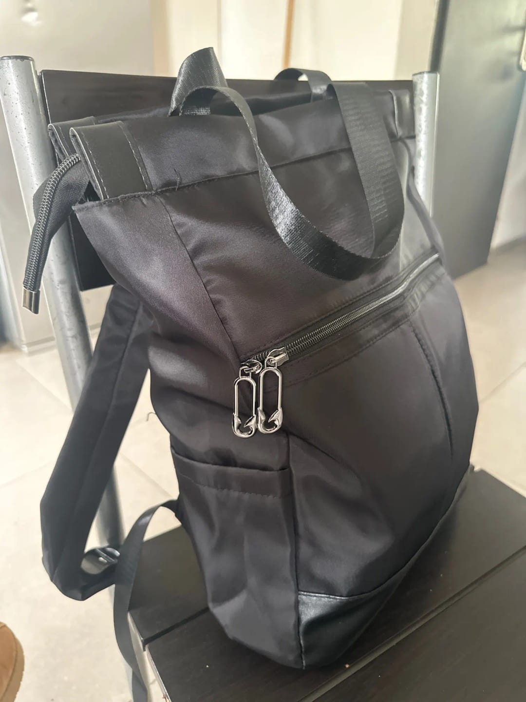 Customer photo review of Saco Mochila Mulher