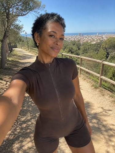 Customer photo review of Women’s Short-Sleeve Sculpting Romper – Sculpt Shorts