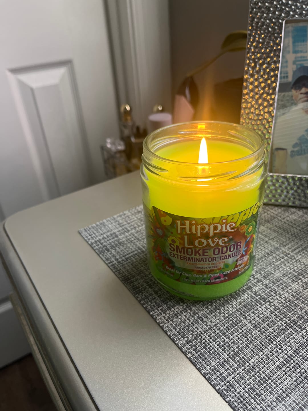 Customer photo review of Hippie Love Candle