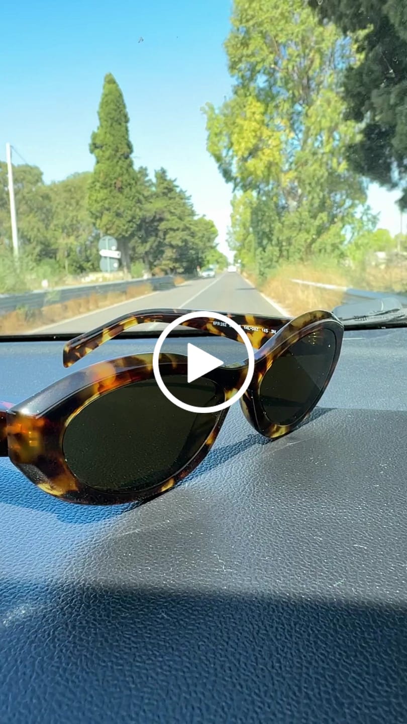 Customer video review of PRADA - 26ZS OCCHIALE DA SOLE