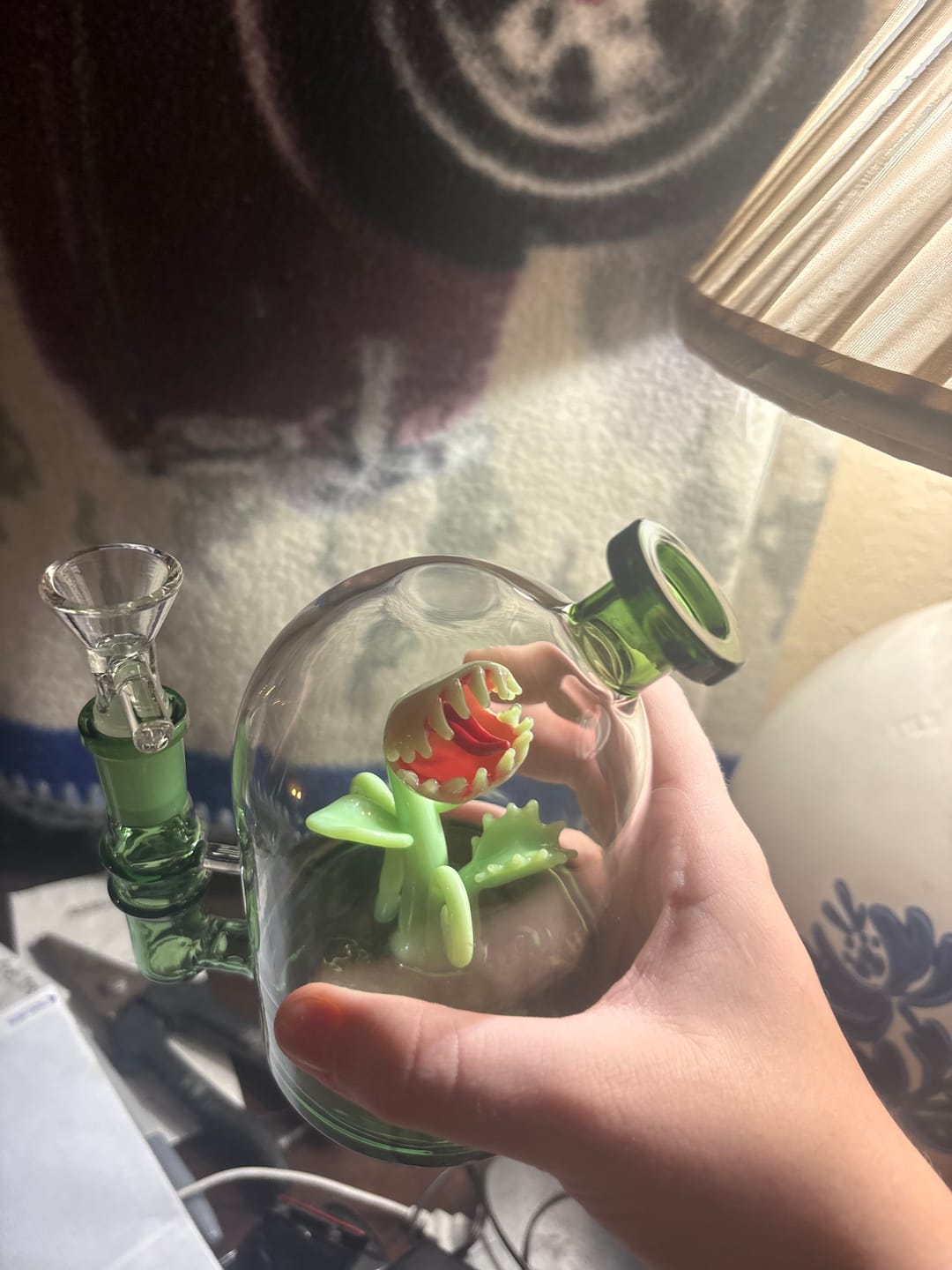 Customer photo review of VENUS FLY TRAP CLOCHE BONG