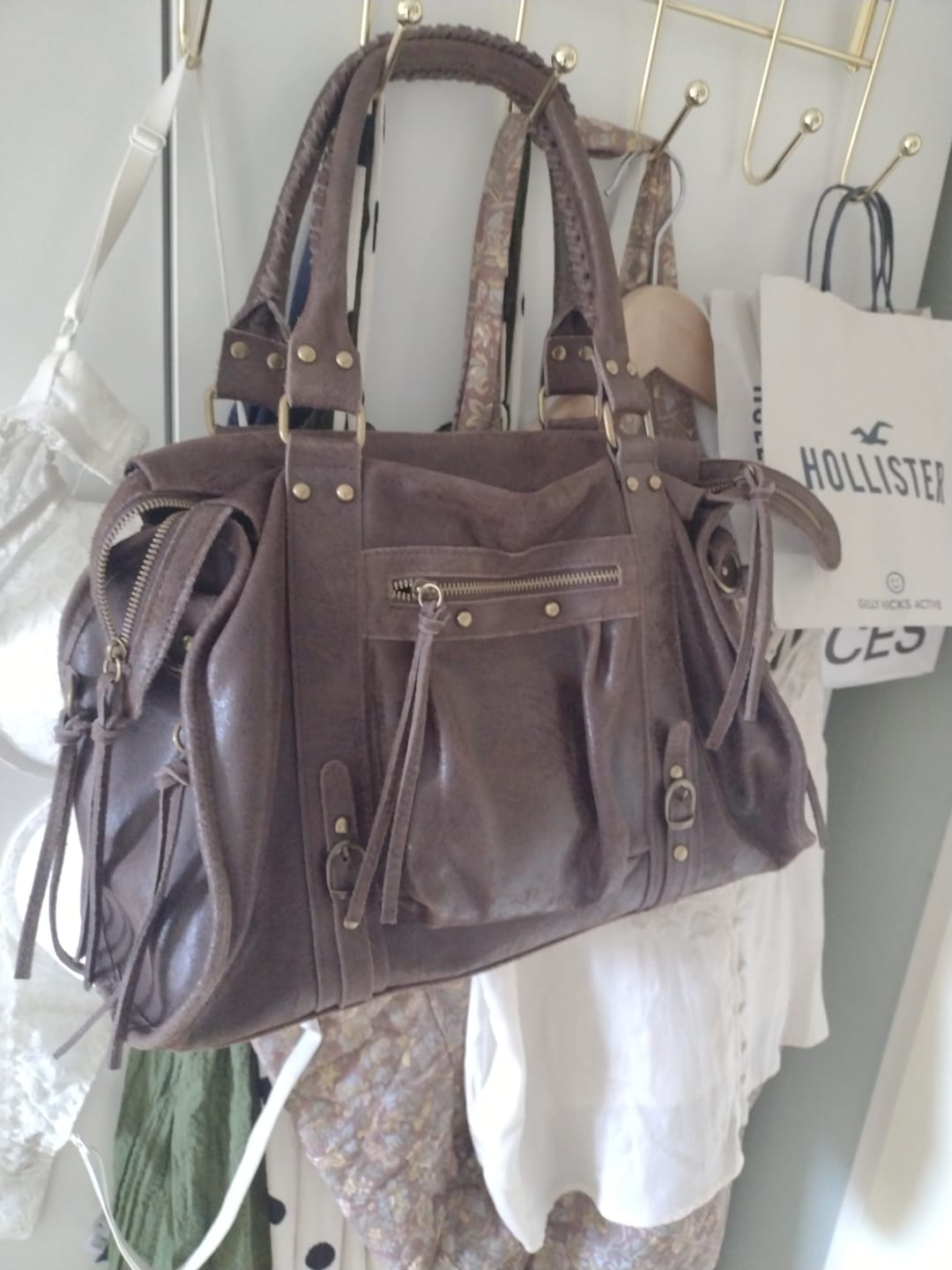 Customer photo review of It girl bag espresso martini