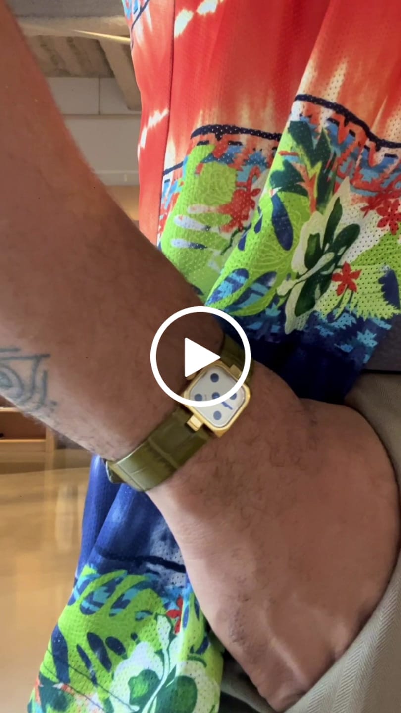 Customer video review of Dice: Gold/Field