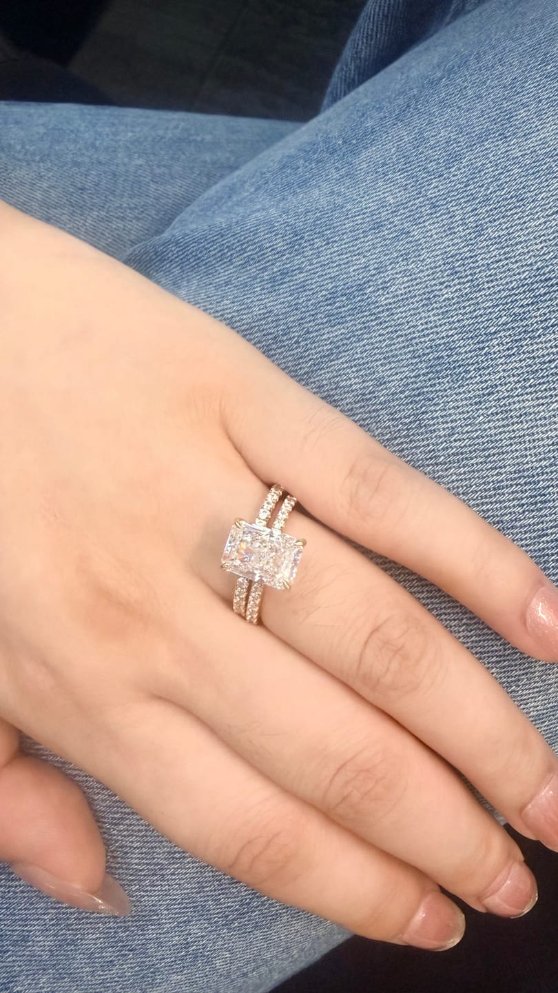 Customer photo review of S925 3.5 Carat Radiant Cut Wedding Ring Set In Sterling Silver Holiday Ring Gift For Women