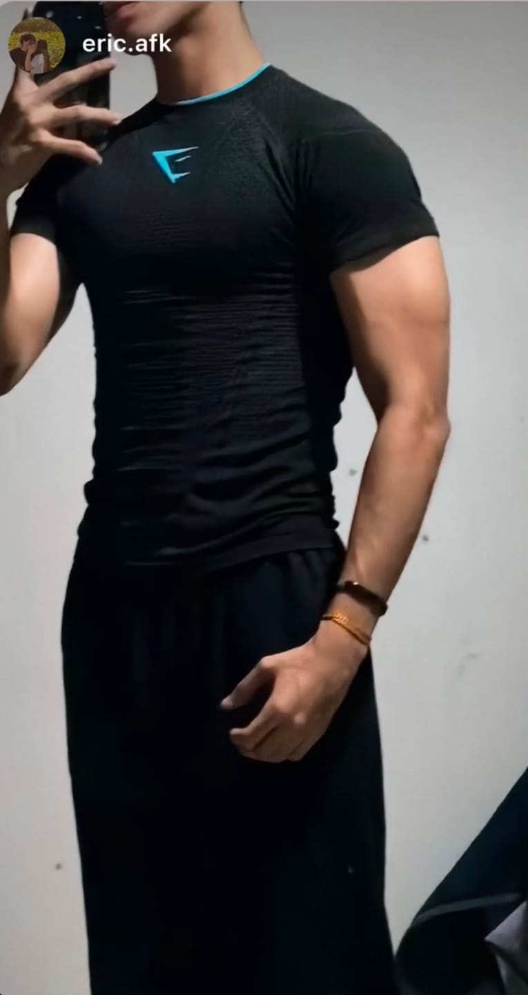 Customer photo review of Playera Onyx V1 T-Shirt - Gymshark