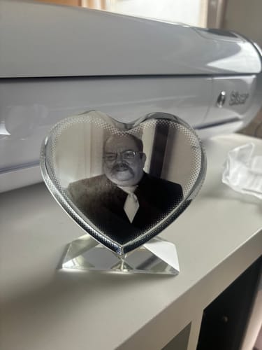Customer photo review of Foto Kristal Hart met Standaard – Gepersonaliseerd Cadeau met Foto