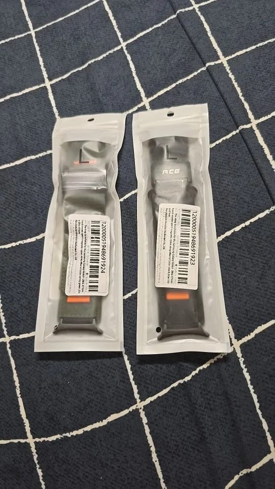 Customer photo review of Samsung Galaxy Sport Magnetic Nylon Watch Band – Ultra/Ultra2