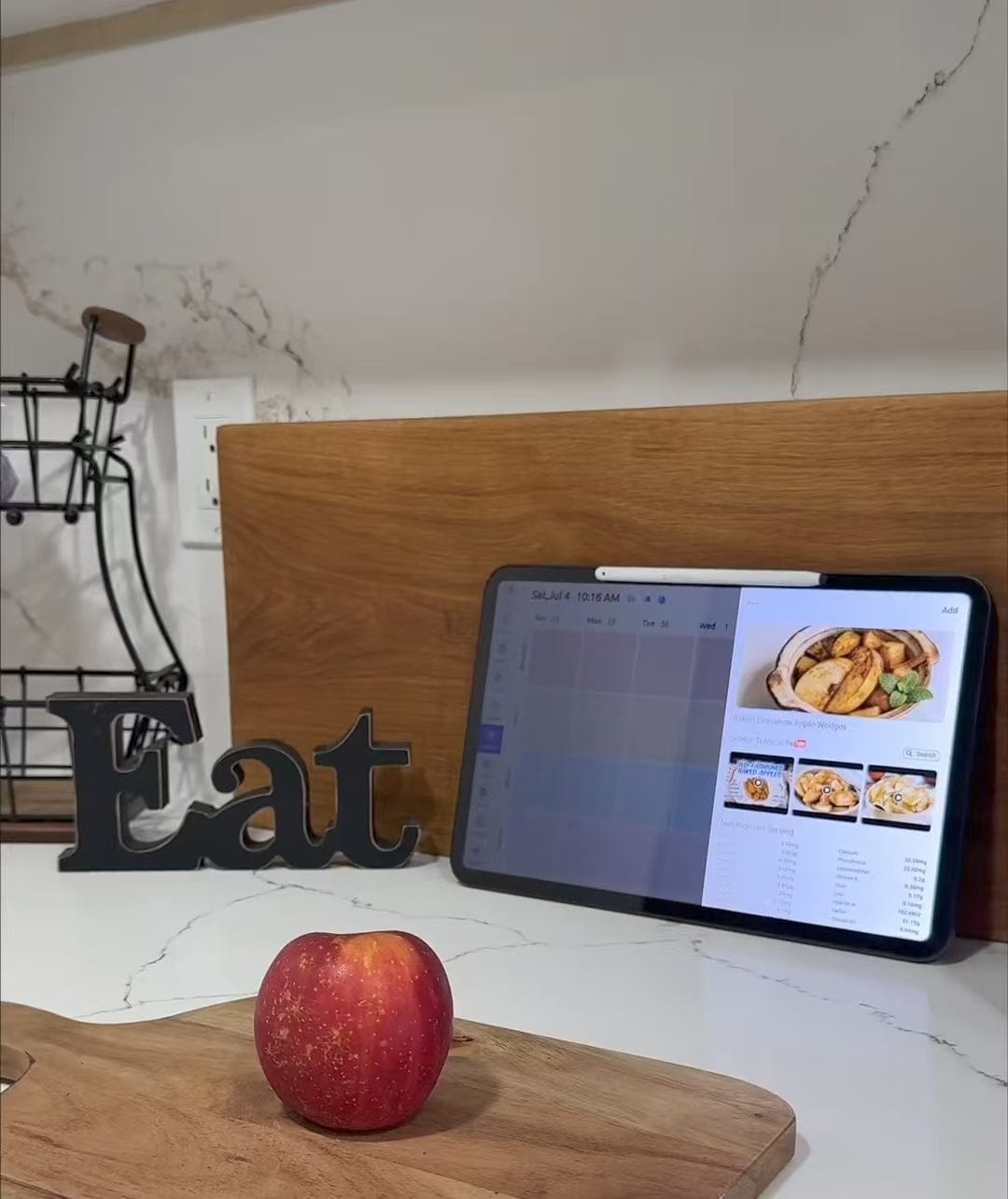 Customer photo review of Everblog 13.4" FridgeCal™ Calendar