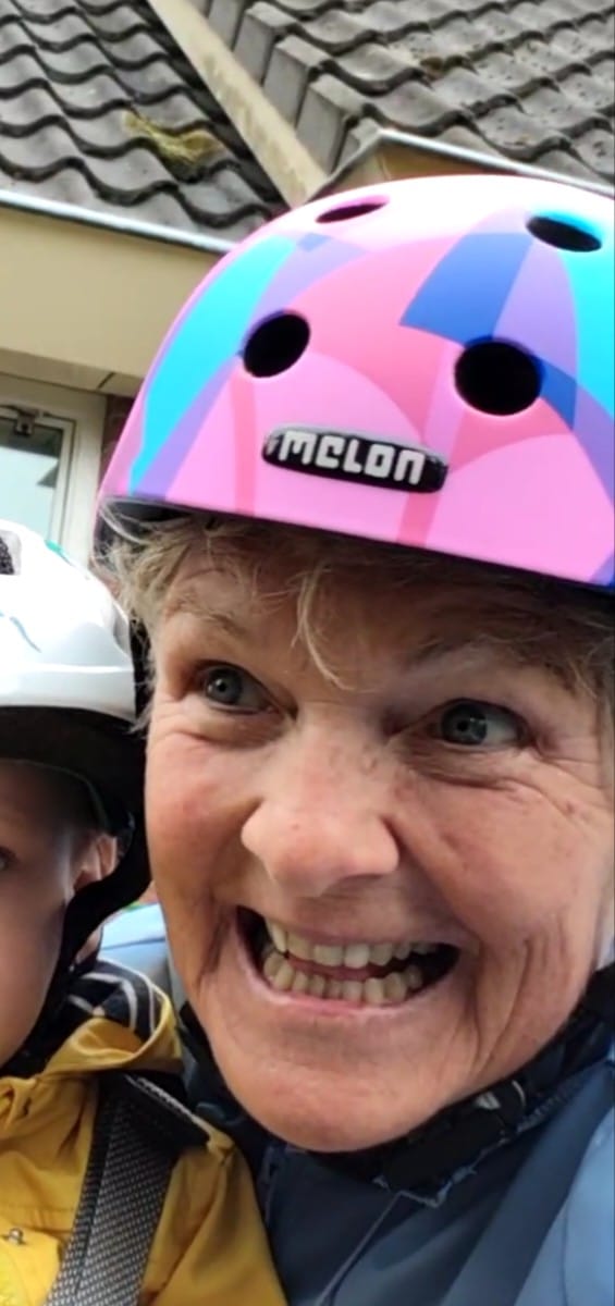 Customer photo review of Melon Bicycle Helmet Urban Active »Candy«