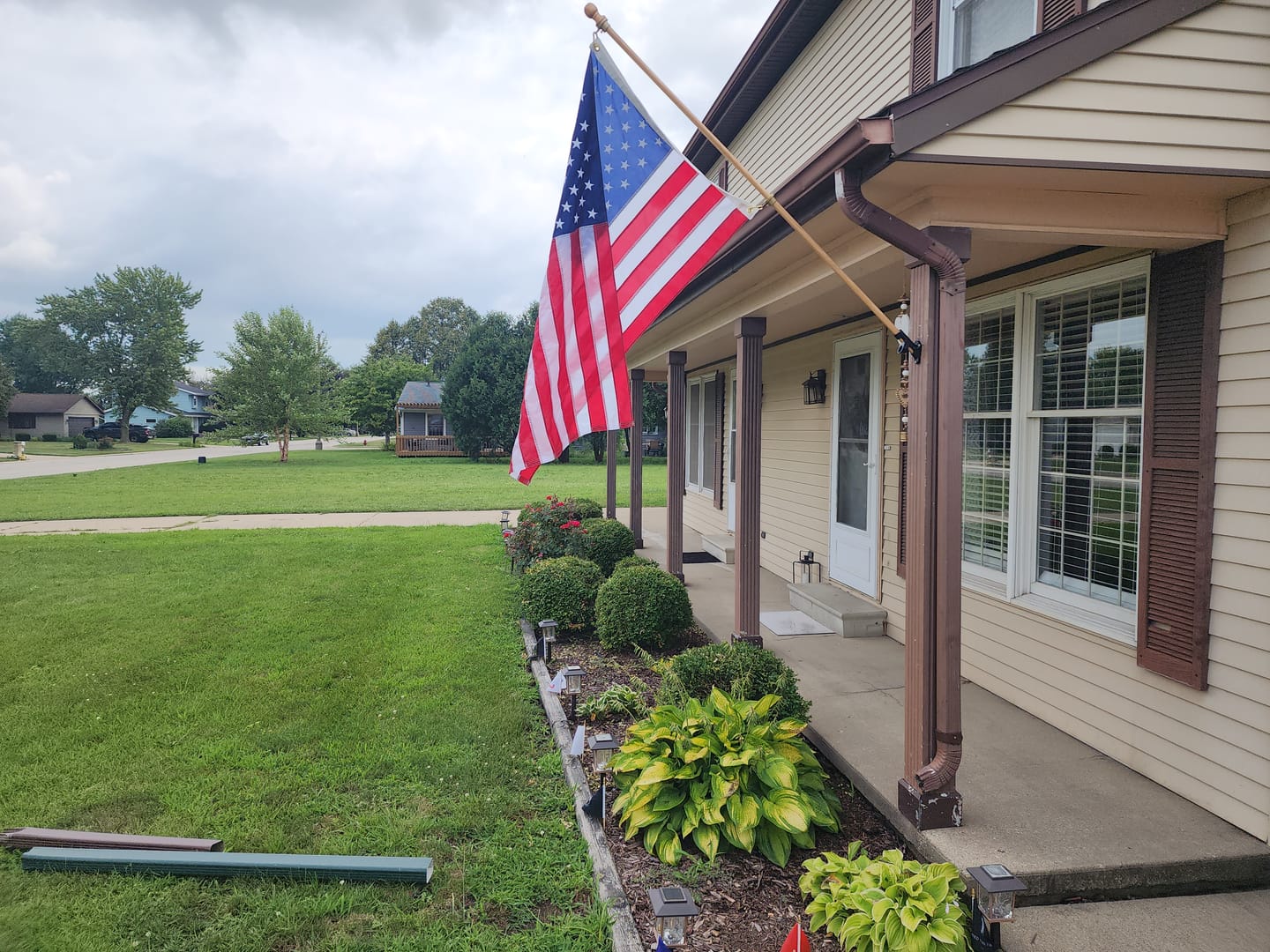 Customer photo review of 3' x 5' American Flag Set