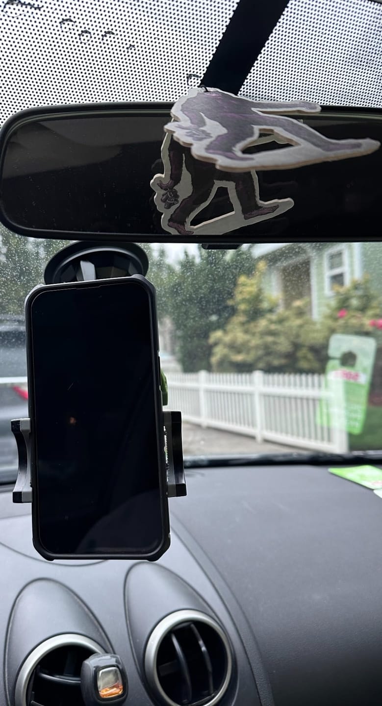 Customer photo review of Super Durable Metal Phone Holder