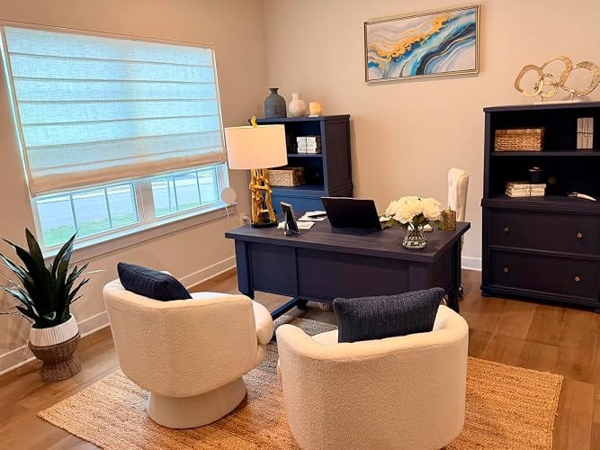 Customer photo review of Bringnox 50%/70%/100% Blackout Motorized Linen Roman Shades