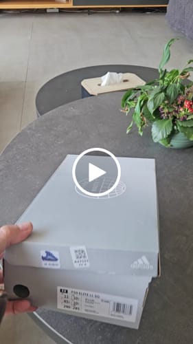 Avis vidéo d'un client sur F50 Laceless SG - Bleu/Argenté/Blanc