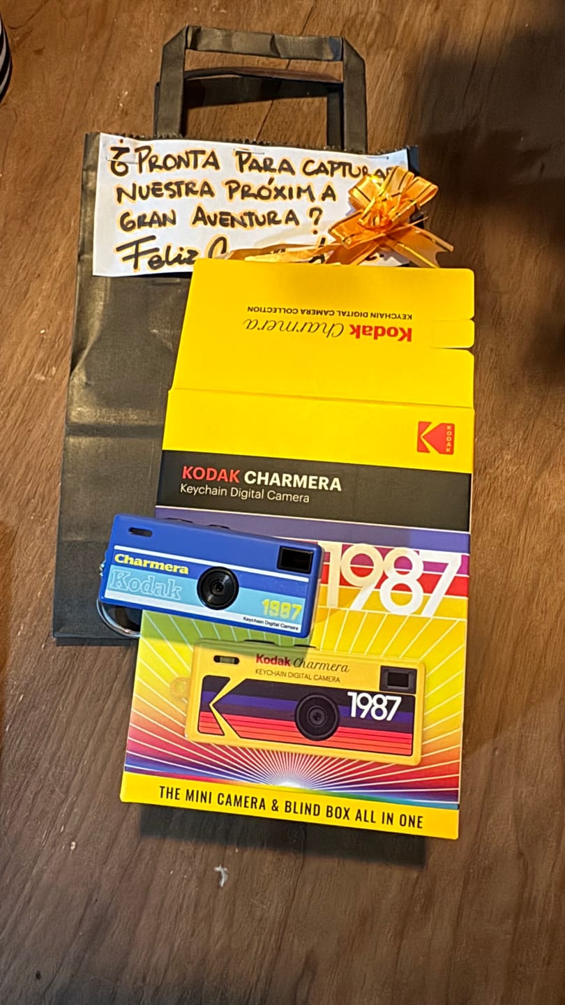 Customer photo review of Camara Kodak sorpresa  + tarjeta 32gb