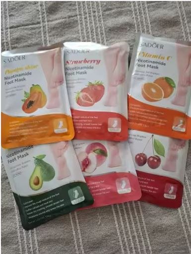 Customer photo review of Maschere Piedi alla Niacinamide – Kit 6 Trattamenti