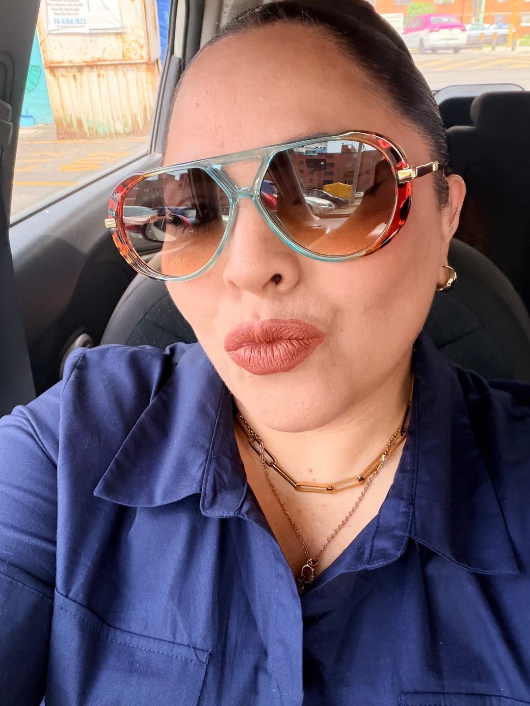 Customer photo review of Choker Victoria