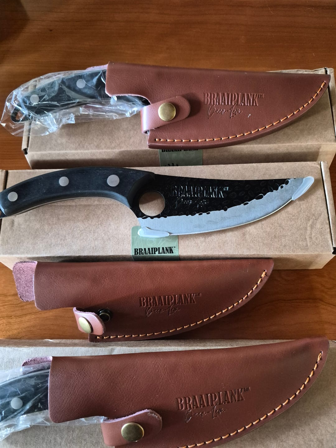 Customer photo review of BRAAIPLANK™ "BEENLEM" HAMMER FORGED BONING KNIFE
