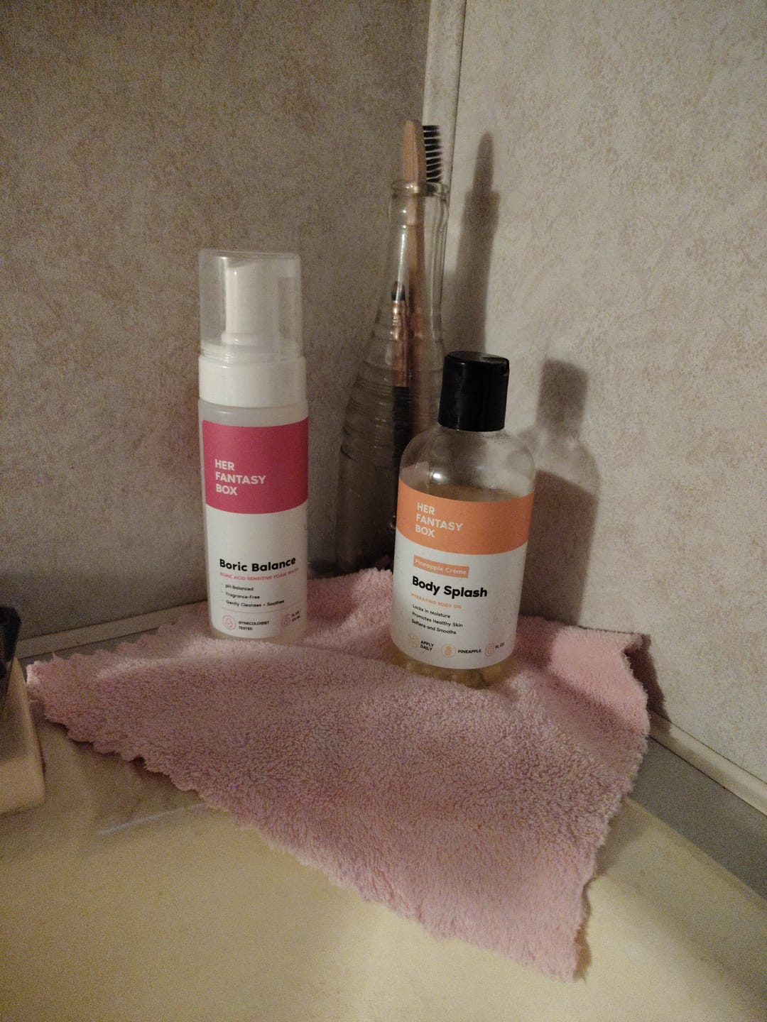 Customer photo review of Boric Balance - Sensitive Boric Acid Foam pH Wash - Natural Ingredients