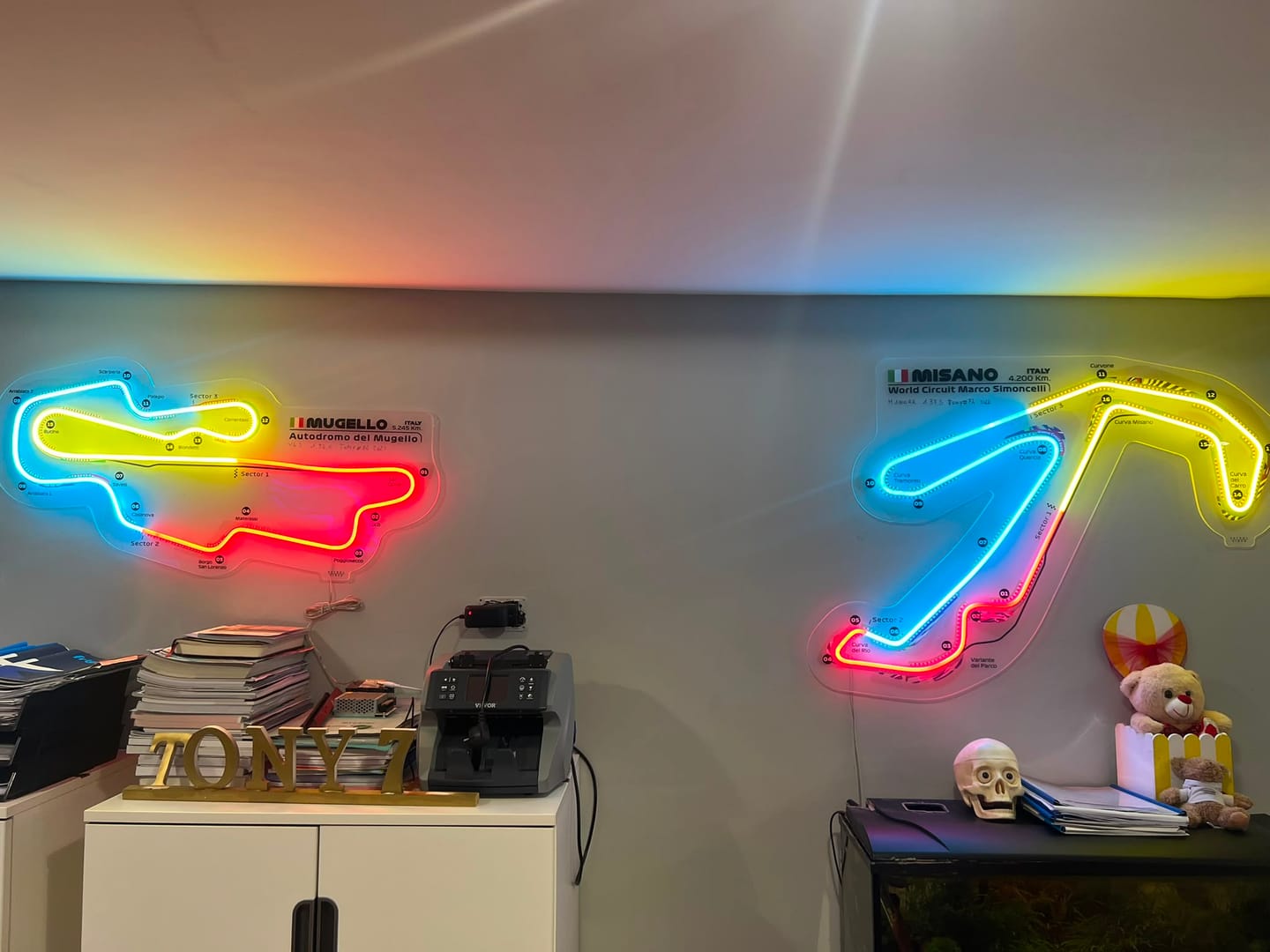 Customer photo review of Autodromo del Mugello Neon Race Track