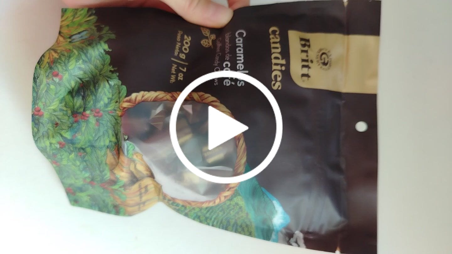 Customer video review of Caramelos Blandos de Café Britt