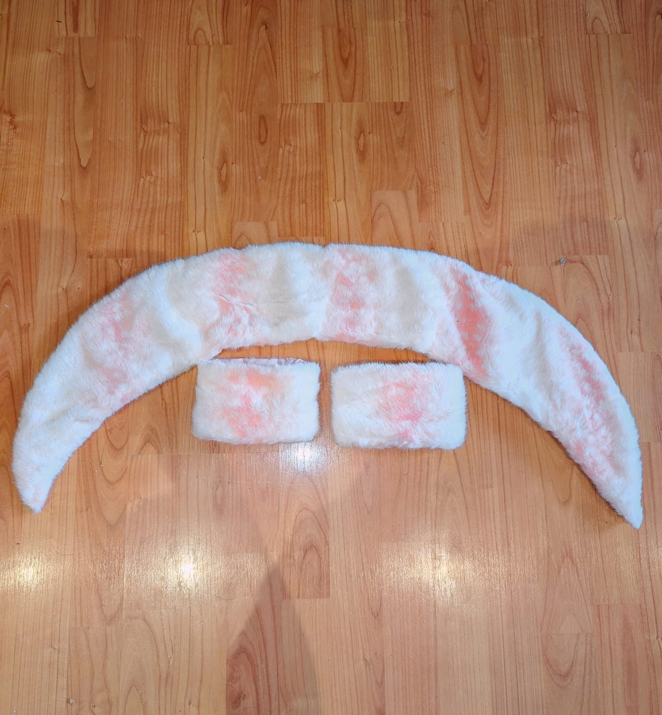 Customer photo review of My True Form Fawn Fur Collar + Cuff Set (Pink)