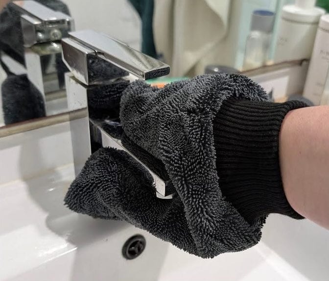 Customer photo review of ClearWipe™ Universele schoonmaakhandschoen