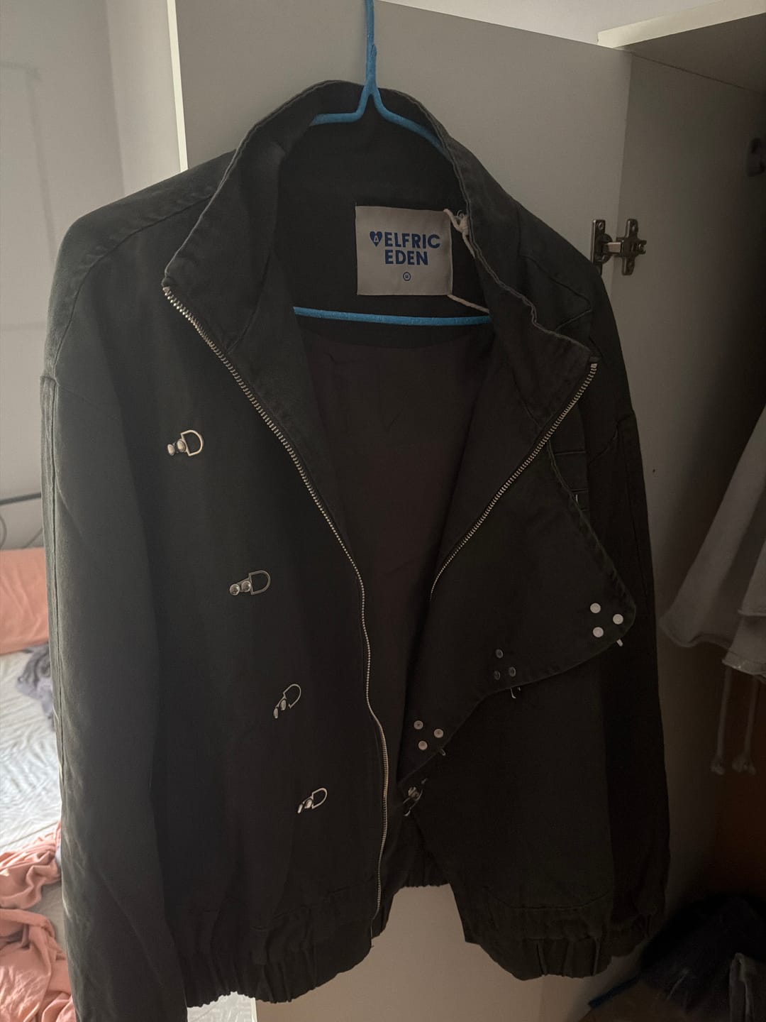 Customer photo review of Aelfric Eden Boxy Fireman Clasp Jacket