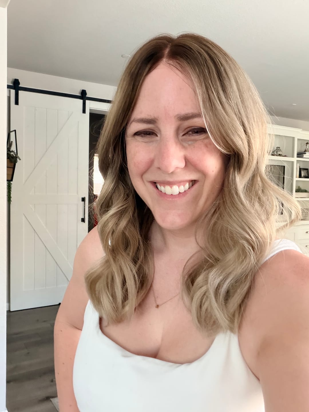 Customer photo review of Dusty Blonde // The Lusta Lace Wig