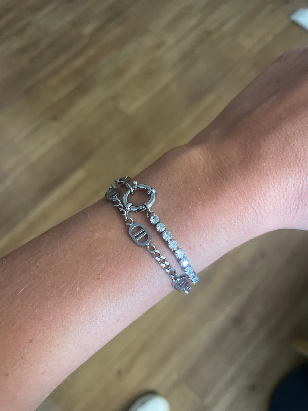 Customer photo review of Tennis Chain Armband | 18K vergoldet