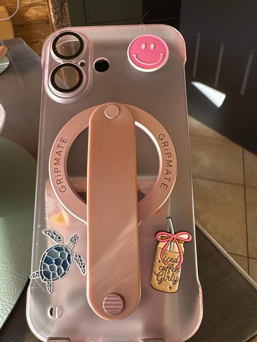 Customer photo review of Smiley Pink