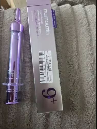Customer photo review of Numbuzin No.9 NAD+ Retinol – Trattamento Intensivo Contorno Occhi