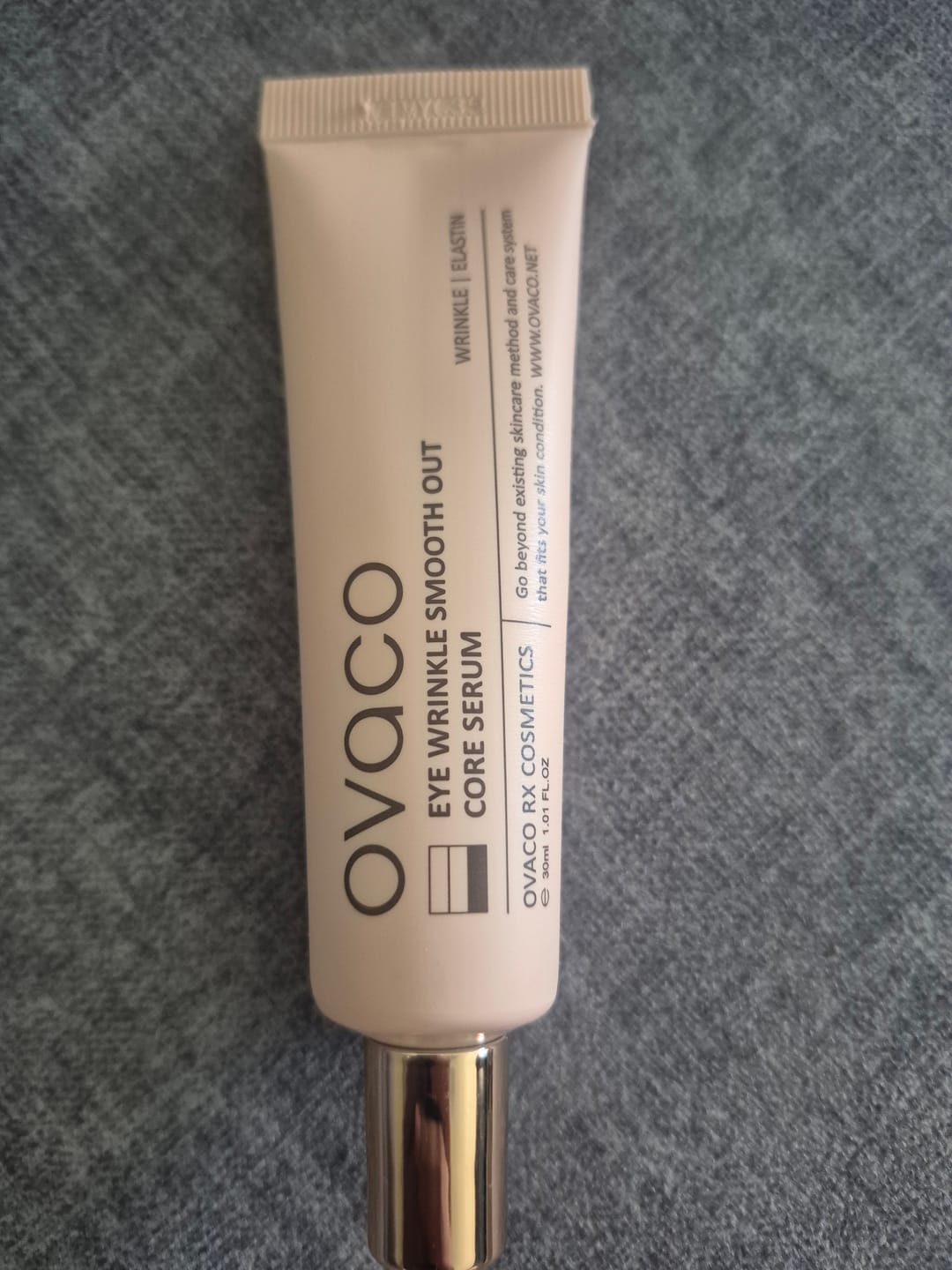 Customer photo review of Eye Wrinkle Smooth Out – Contorno de ojos antiedad con ADN de salmón y péptidos · OVACO