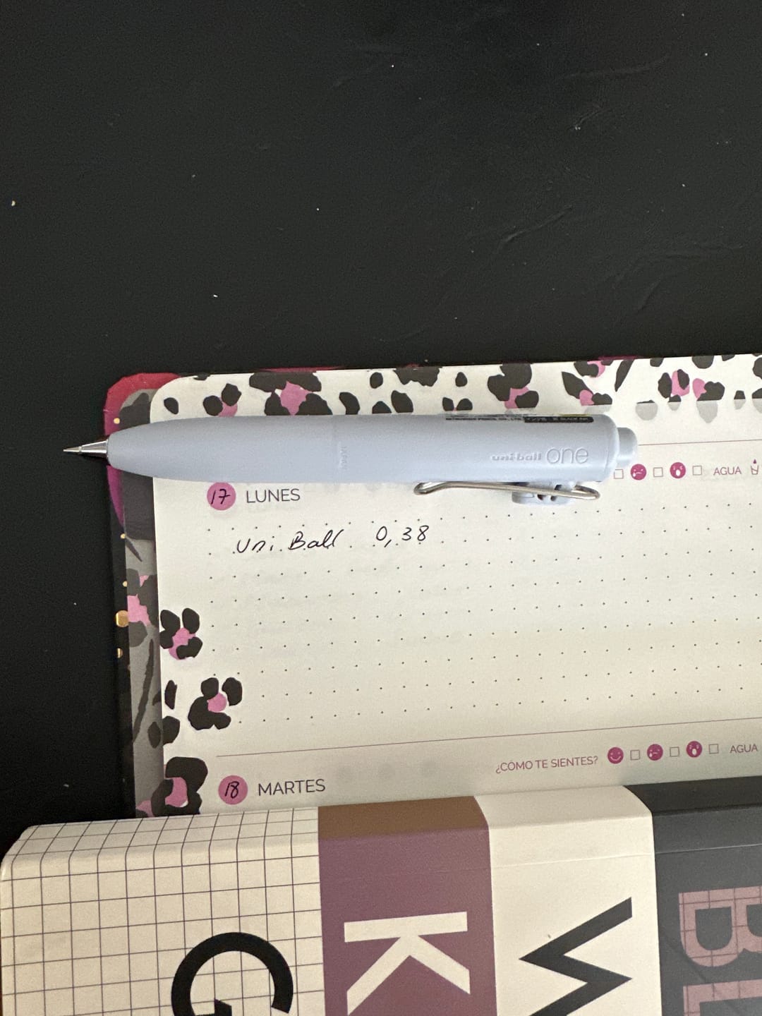 Customer photo review of Uni-ball One P - Bolígrafo Tinta Gel de Colores 0,38 mm