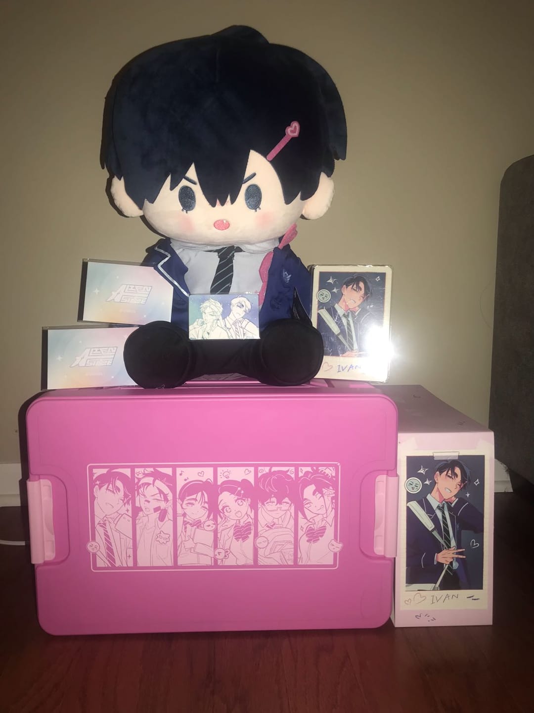 Customer photo review of 【Pre-Order】Alien Stage - Anat High School Series - Seated Plush