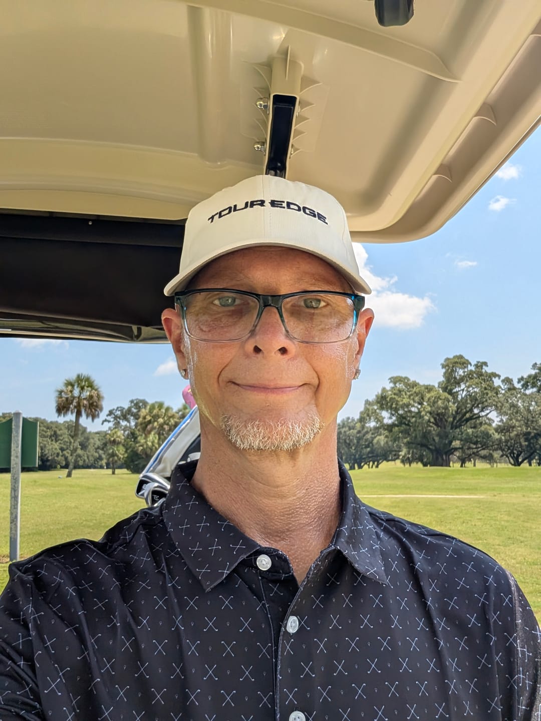 Customer photo review of Tour Edge Classic Performance Hat