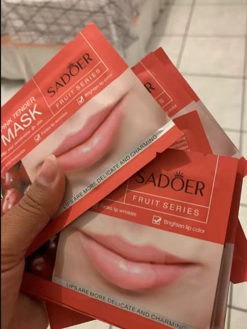 Customer photo review of Maschera Labbra Idratante