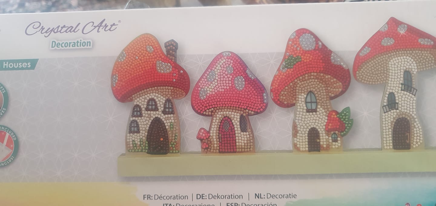Customer photo review of Mushroom Houses Crystal Art Decoration Kit