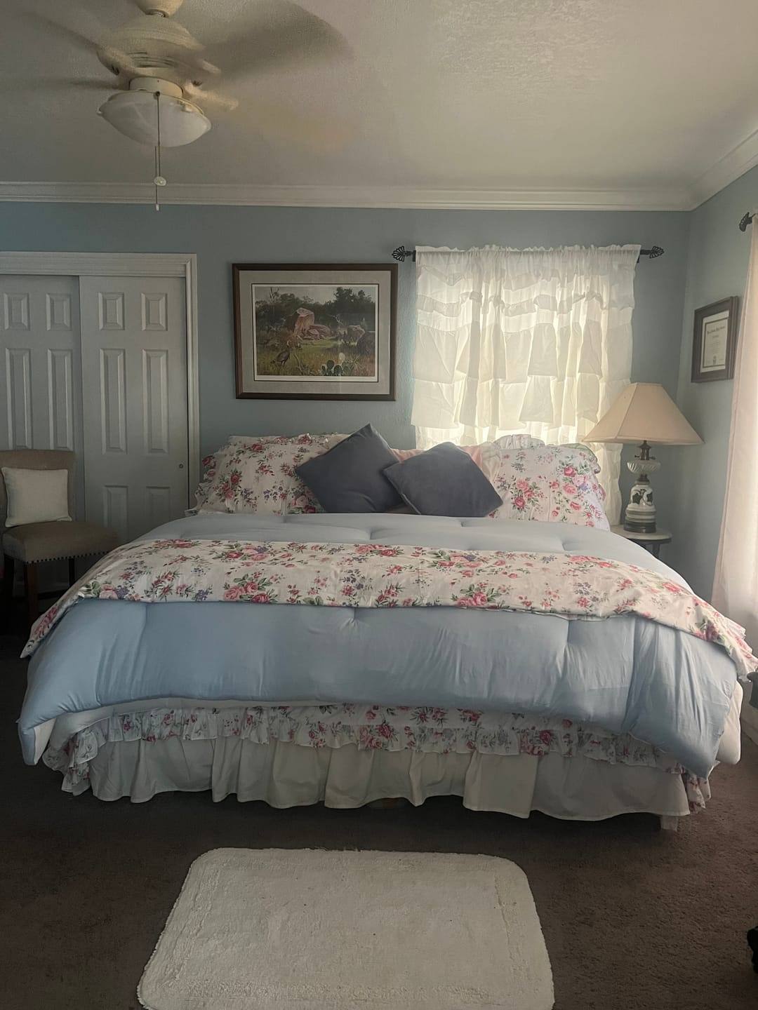 Customer photo review of MarshMellow Comforter