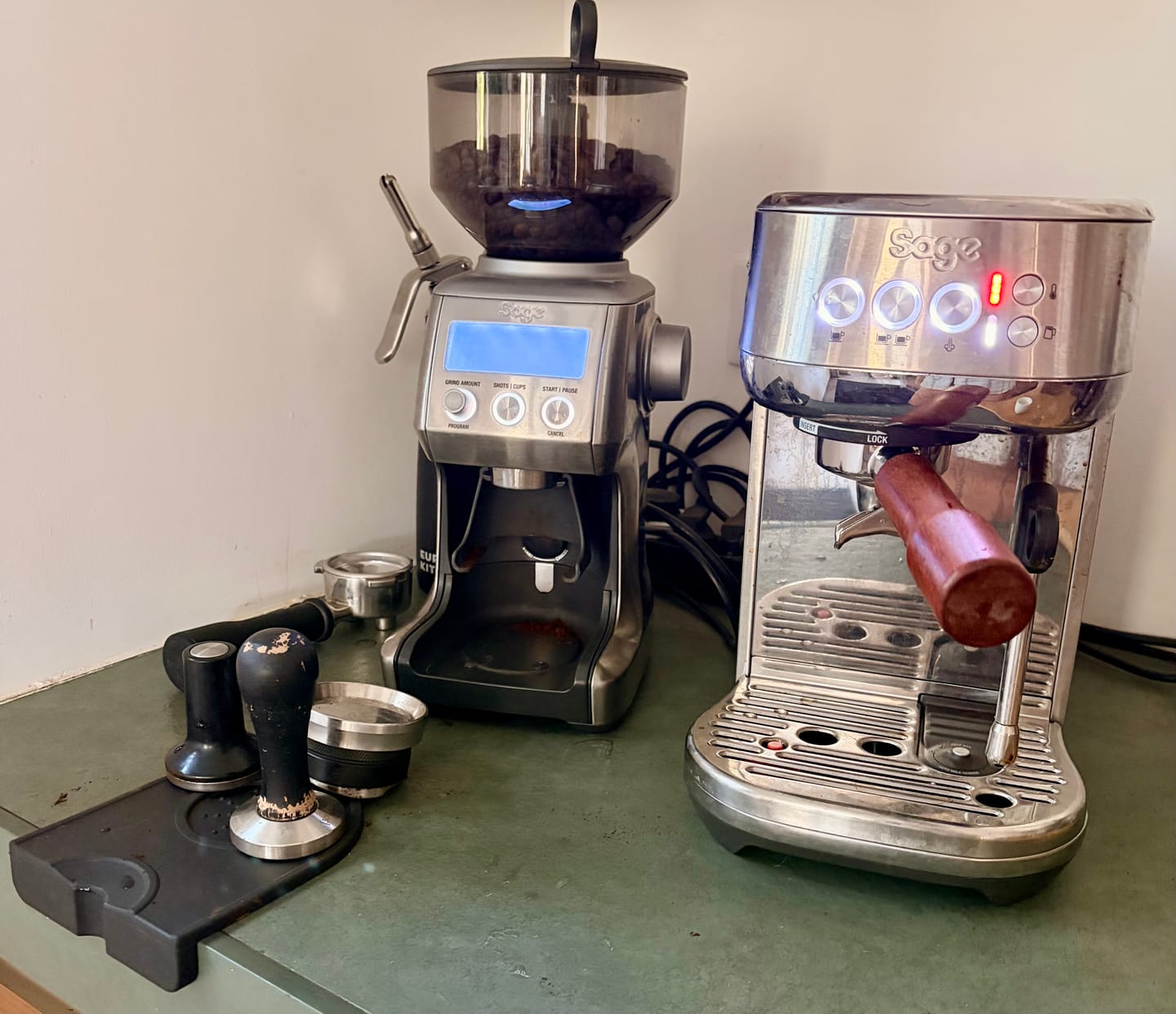 Customer photo review of Porte-filtre double becs 54 mm compatible Sage/Breville – Barista Express/Pro/Touch