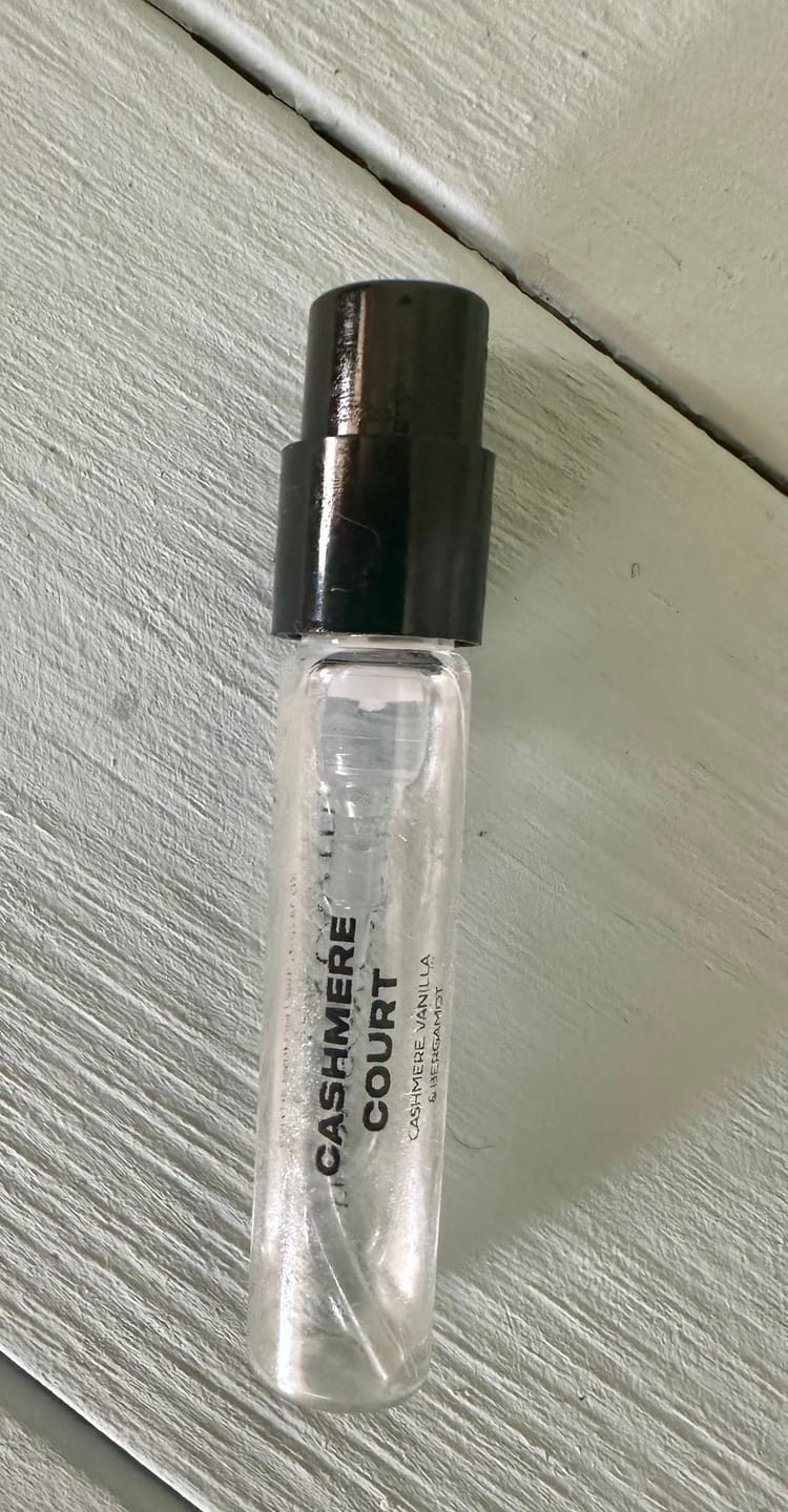 Customer photo review of Cashmere Court | Eau de Parfum | 2ml