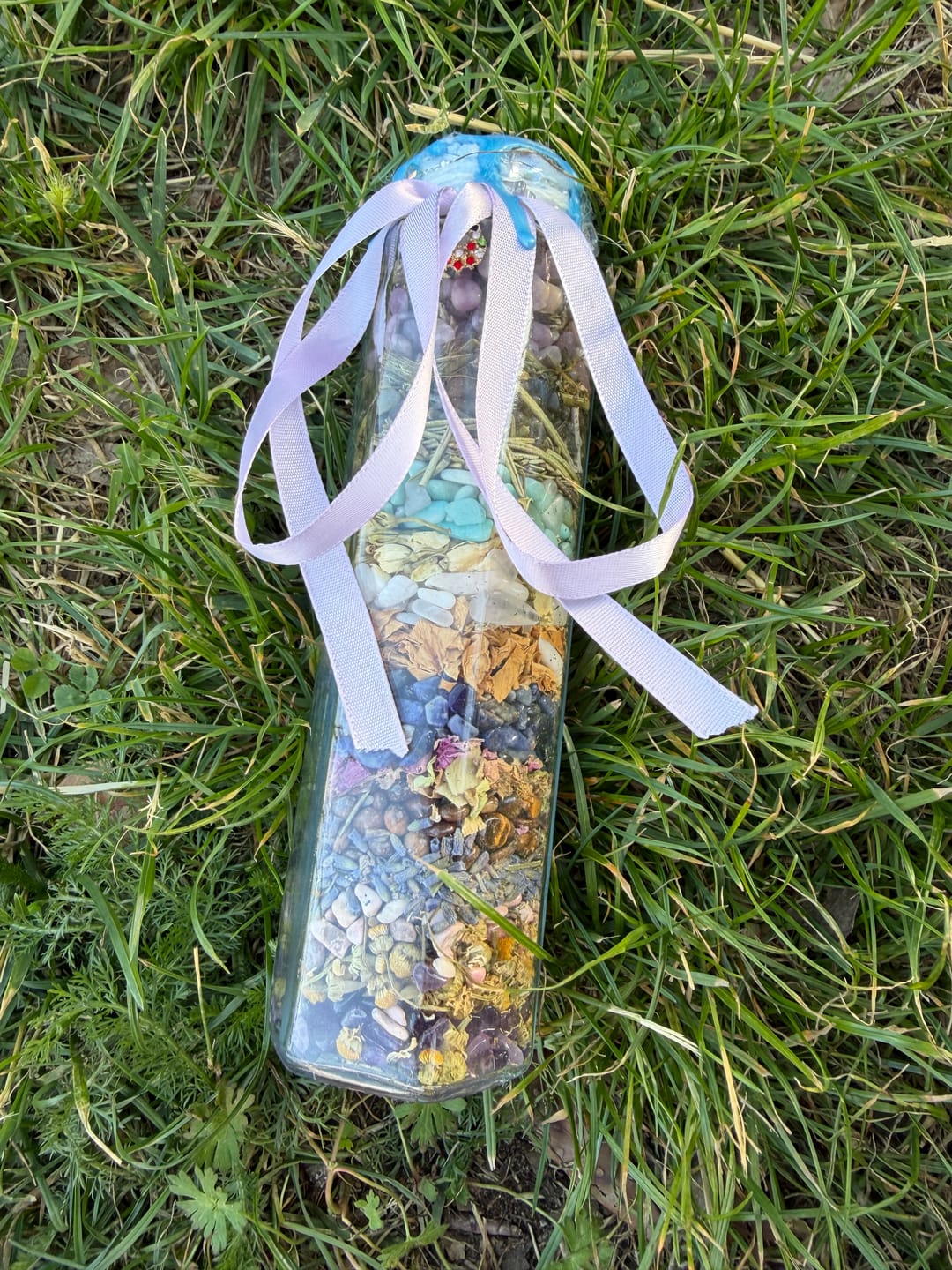 Customer photo review of Kikicrystal Custom Crystal Spell Jar ✨