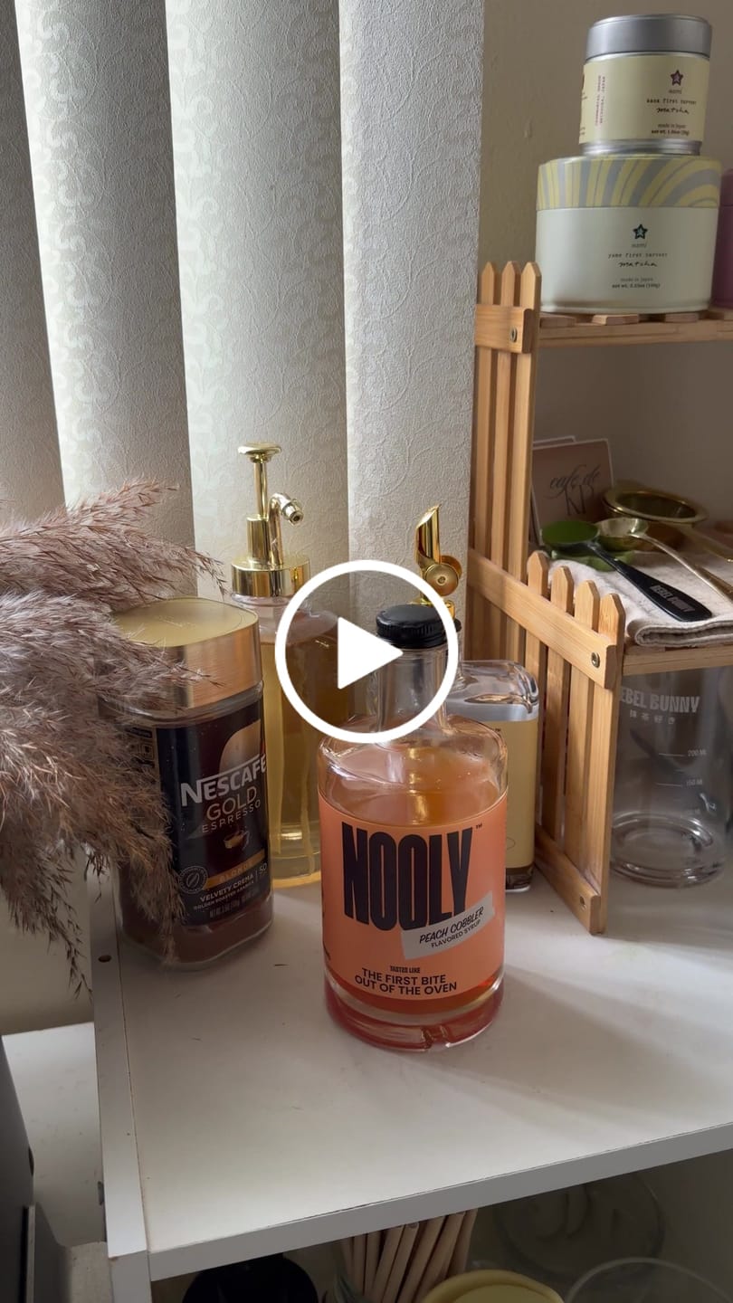 Customer video review of Peach Cobbler