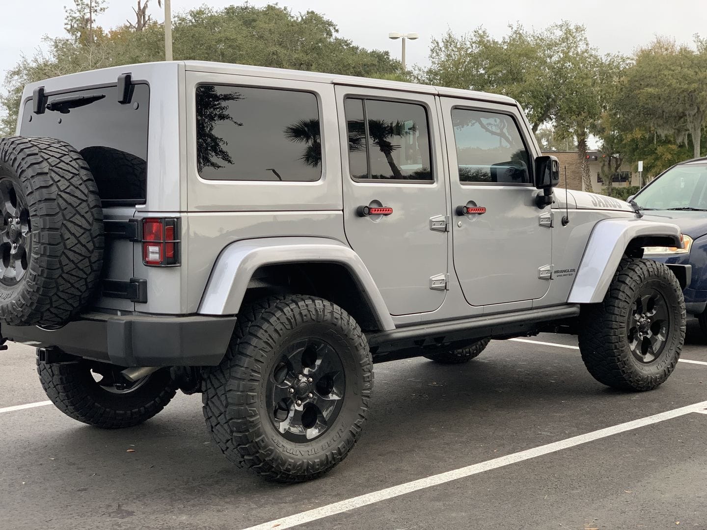 Customer photo review of Aluminum Door Grab Handle Inserts Cover 4 Door for 11-18 Jeep Wrangler JK/ JKU