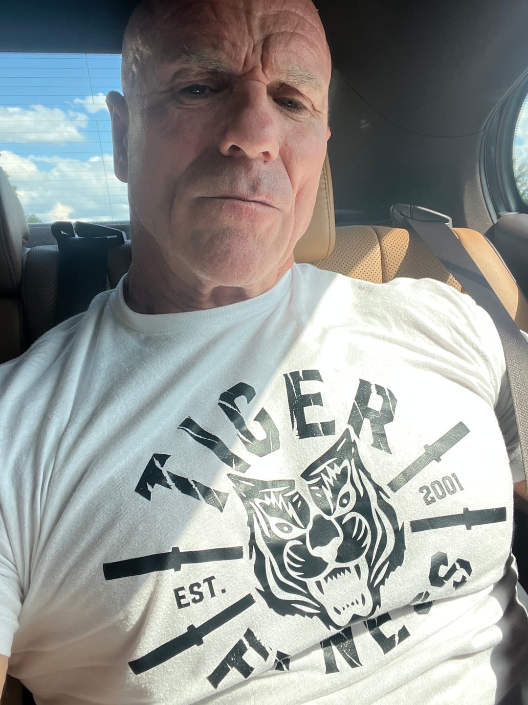 Customer photo review of 🎁 TF Barbell Tee (100% off)