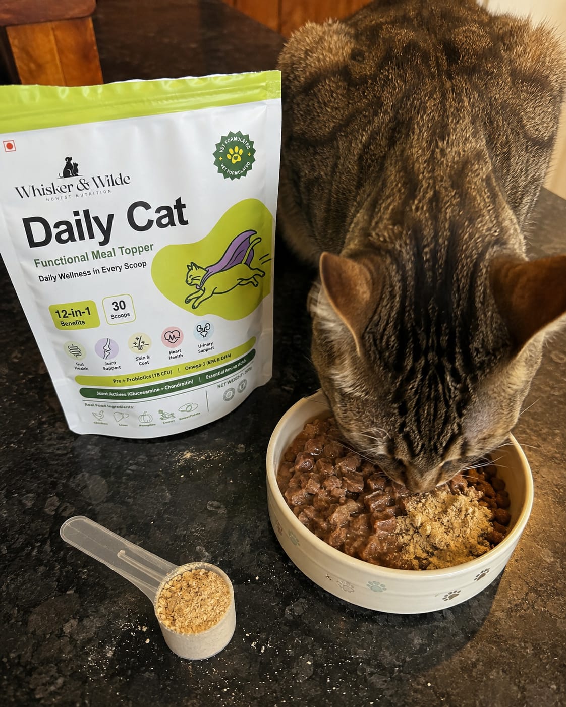Customer photo review of Daily Cat Topper · 12-in-1 Vital Benefits
