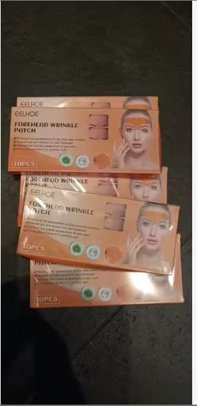 Customer photo review of Patch Fronte Antirughe – 10 Patch Idratanti e Leviganti