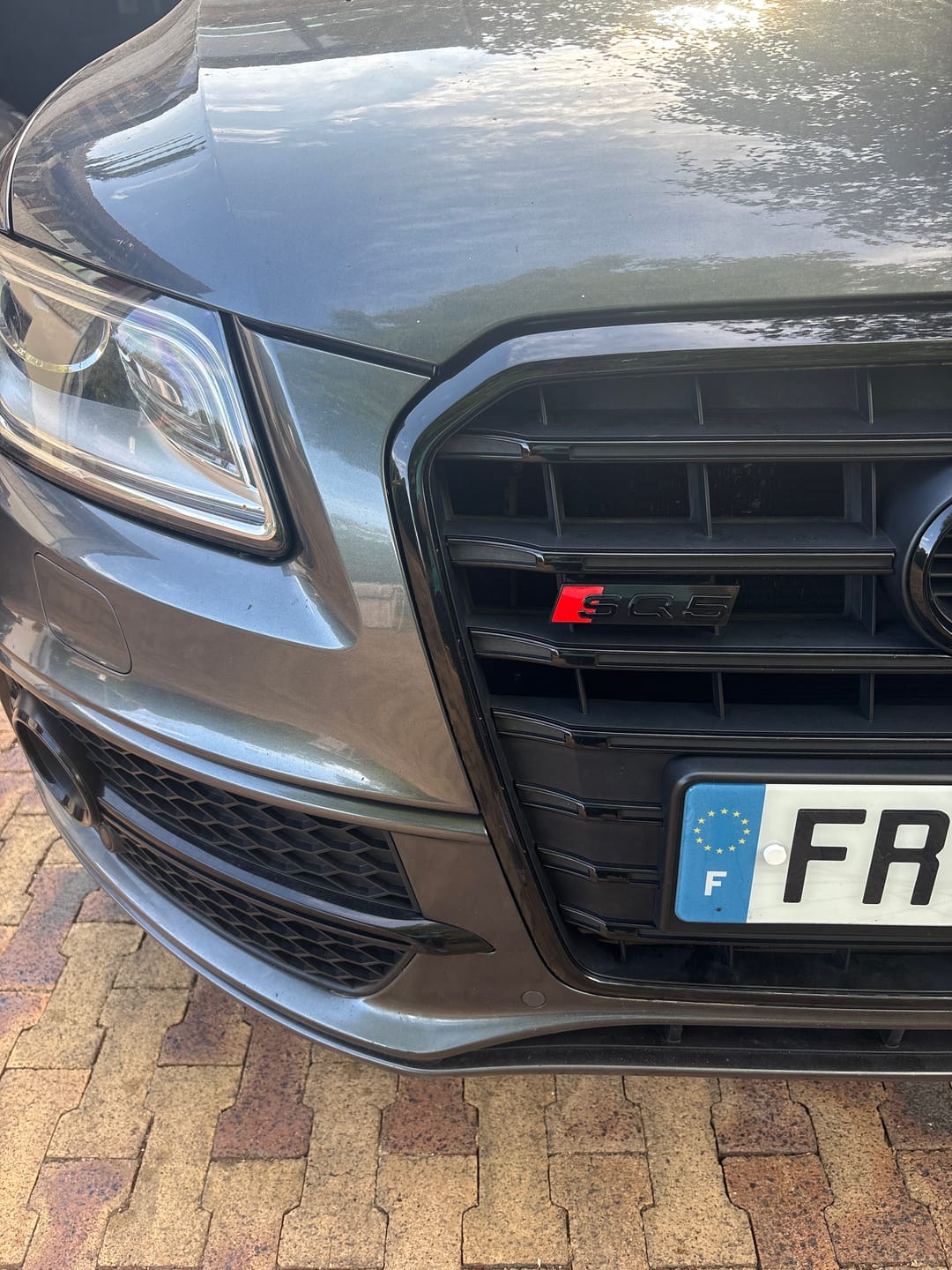 Customer photo review of Logo / Badge Audi S3 / S4 / S5 / S6 / S7 / S8 Noir