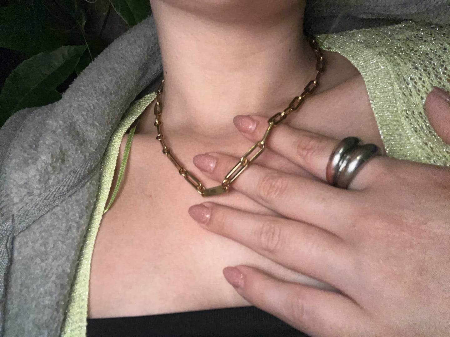 Customer photo review of Colar Matilde
