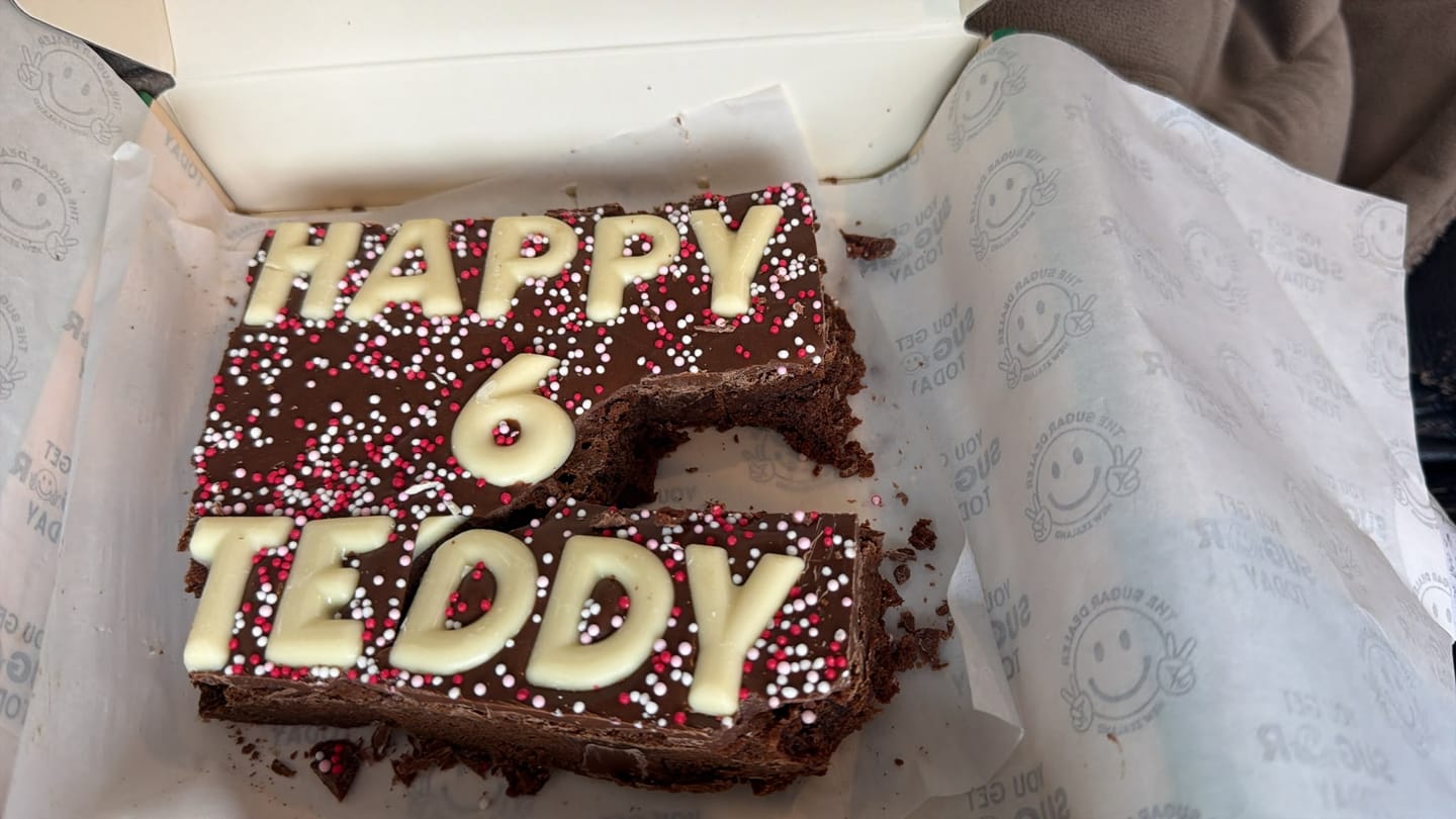 Customer photo review of Custom message heart brownie